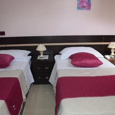 Jolly Center Szálloda Tirana